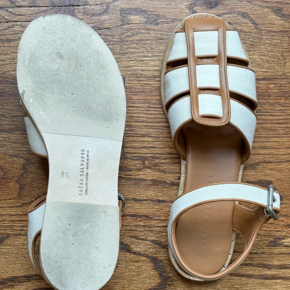Freda Salvador Sera Fisherman Sandal in Ivory Canvas. Size 8.5 - Picture 7 of 8
